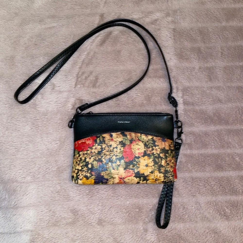 Brand new never worn Pixie Mood crossbody